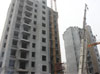 明珠小城最新工程进度 2号、3号楼正在安装防护栏（1月16日）